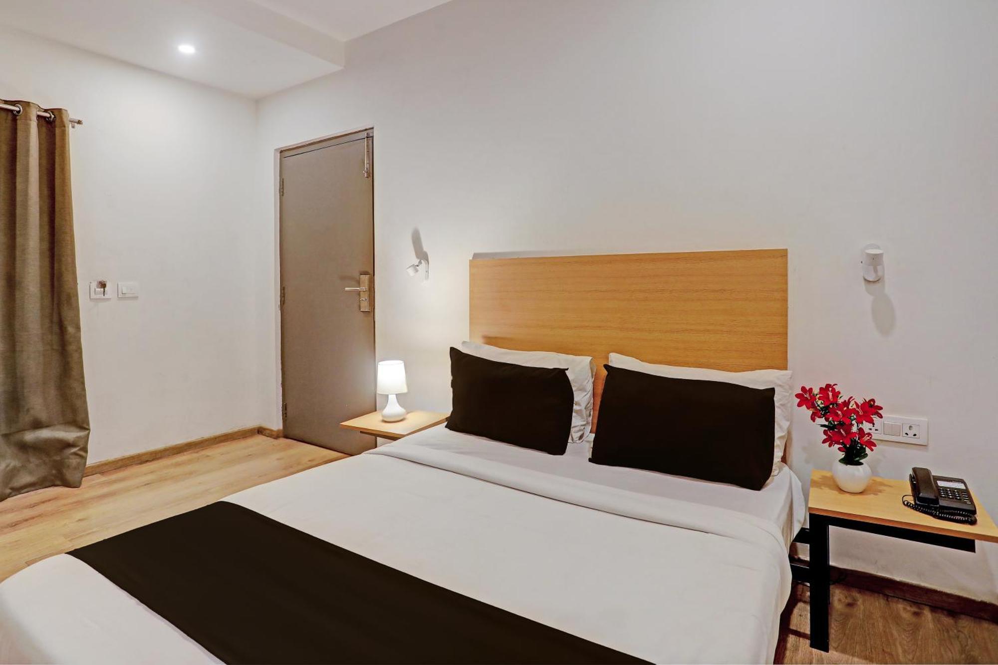 Townhouse Near Secunderabad Railway Station, Yashoda Hospital, Patny Centre Exterior foto